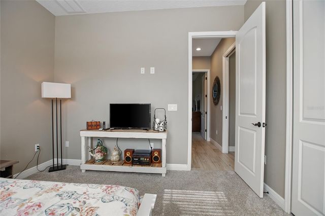 1980 E KICKLIGHTER ROAD, Lake Helen, FL 32744