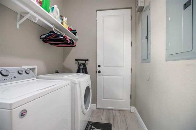 1980 E KICKLIGHTER ROAD, Lake Helen, FL 32744