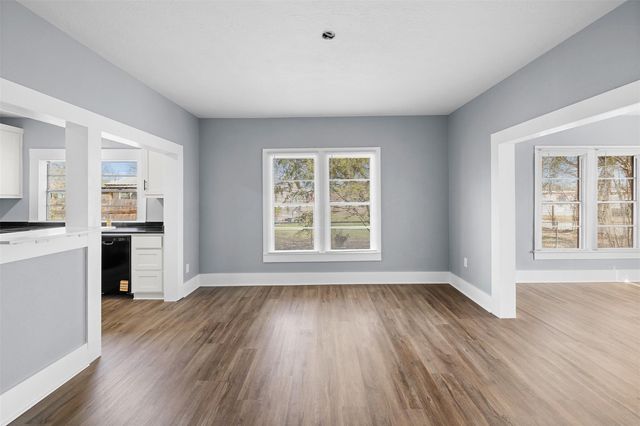 806 Plum Street, Caldwell, TX 77836