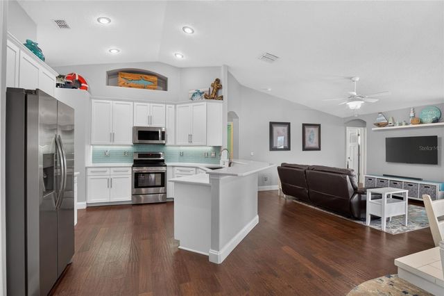 12902 COLONNADE CIRCLE, Clermont, FL 34711