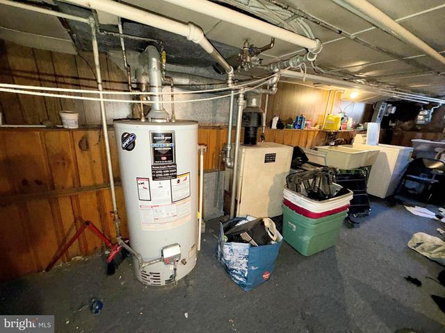 2432 E CLEARFIELD ST, Philadelphia, PA 19134