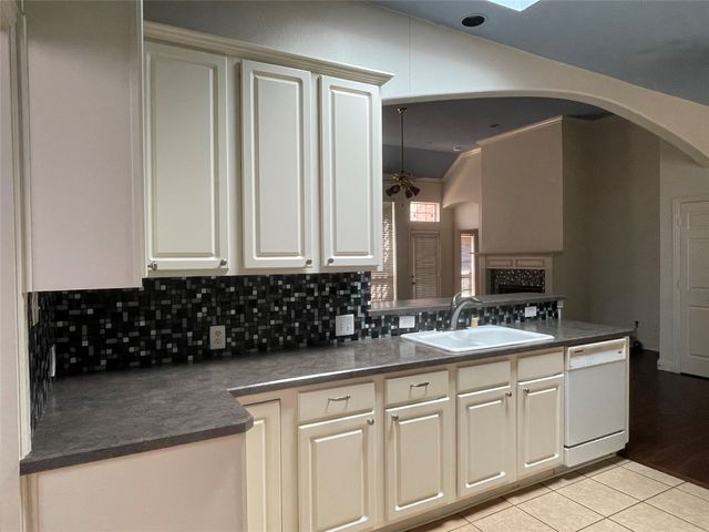8117 Still Springs Drive, Plano, TX 75025