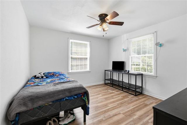 7617 Sni A Bar Terrace, Kansas City, MO 64129