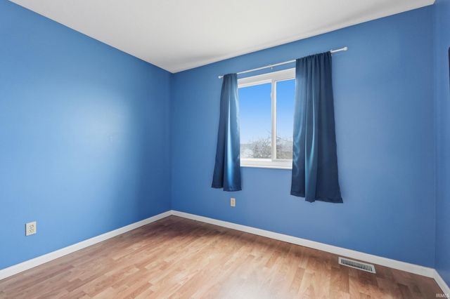 6818 Hunters Glen Drive, Fort Wayne, IN 46835