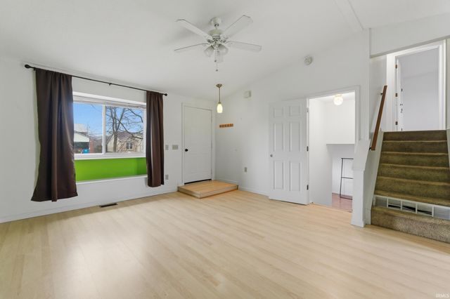 6818 Hunters Glen Drive, Fort Wayne, IN 46835