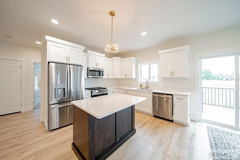 Image 40 of property listing at 3811 E 228 N, Rigby, ID 83442