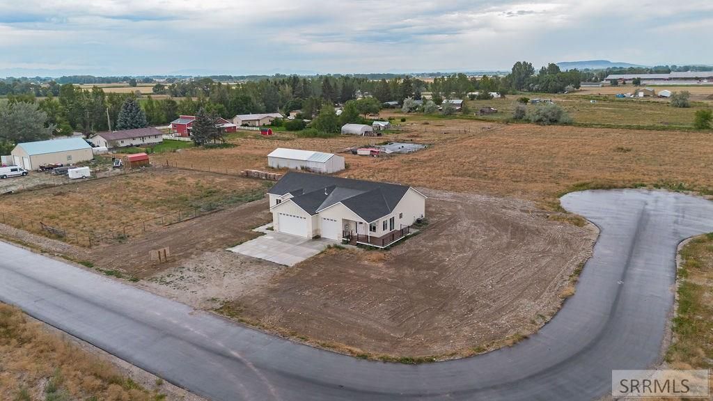 Image 67 of property listing at 3811 E 228 N, Rigby, ID 83442