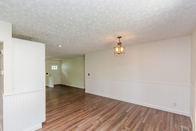 20 Timberwood Lane, Springboro, OH 45066