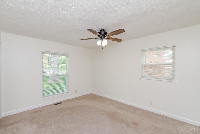 20 Timberwood Lane, Springboro, OH 45066