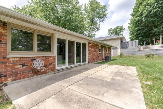 20 Timberwood Lane, Springboro, OH 45066