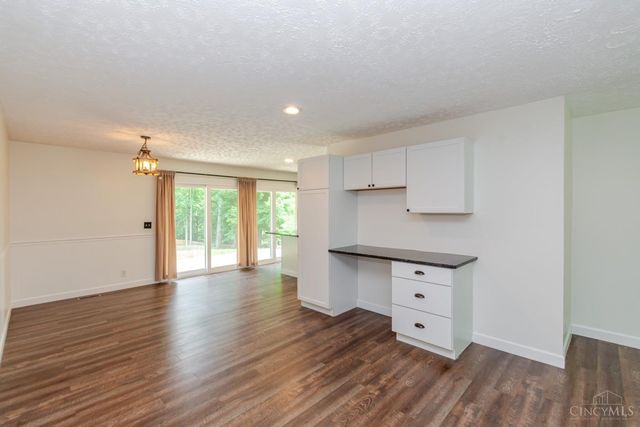 20 Timberwood Lane, Springboro, OH 45066