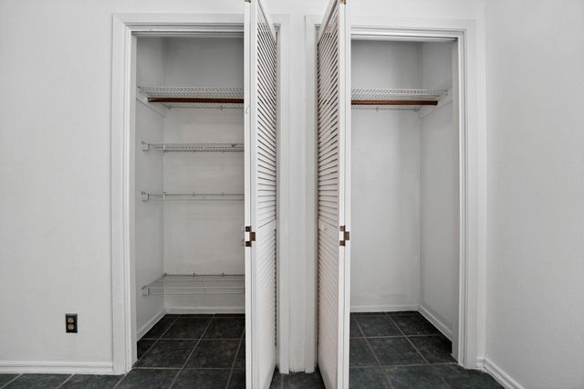 2906 West Ave 9, Austin, TX 78705