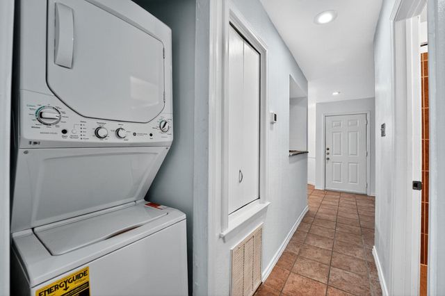 2906 West Ave 9, Austin, TX 78705