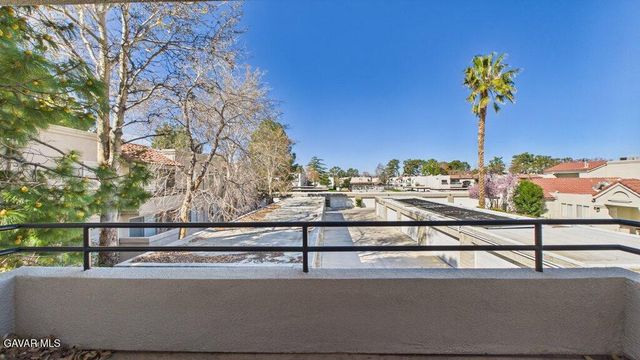 2821 W Avenue K12 217, Lancaster, CA 93534