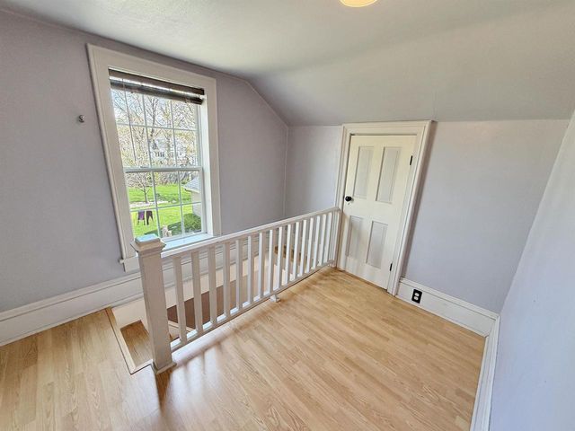 1350 CEAPE AVENUE, Oshkosh, WI 54901