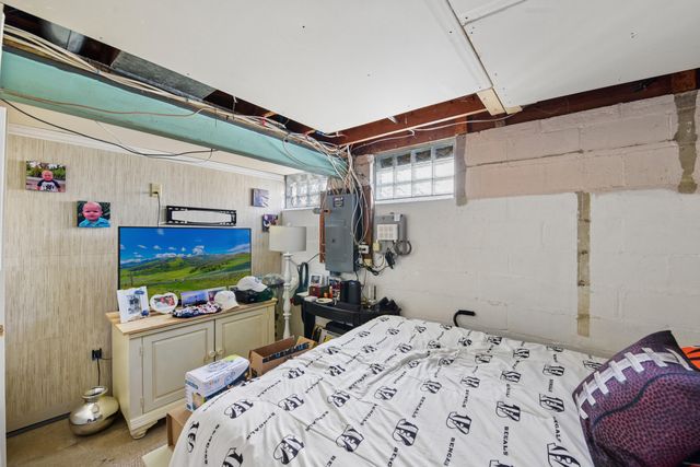 42 Goodridge Drive, Florence, KY 41042