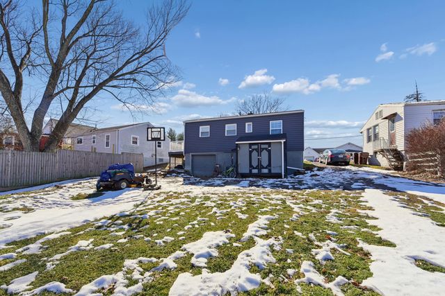 42 Goodridge Drive, Florence, KY 41042