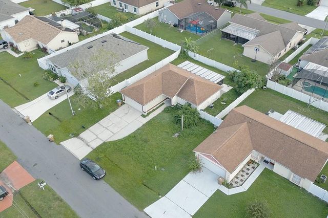 10 YORK COURT, Kissimmee, FL 34758