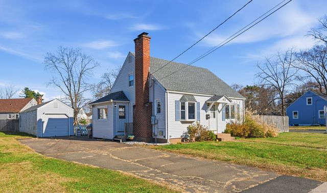 43 Salem Road, Manchester, CT 06040