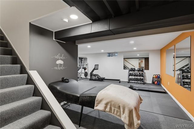 64 Northwood Drive, Lancaster, NY 14043