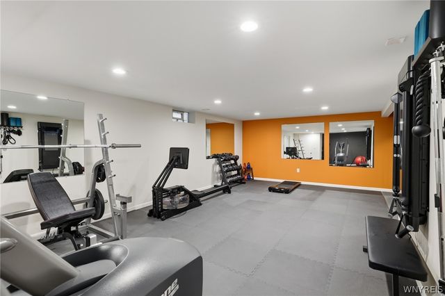 64 Northwood Drive, Lancaster, NY 14043