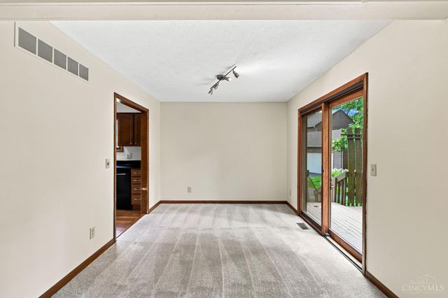5317 Hickory Trail Lane, Blue Ash, OH 45242