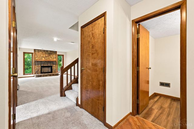 5317 Hickory Trail Lane, Blue Ash, OH 45242