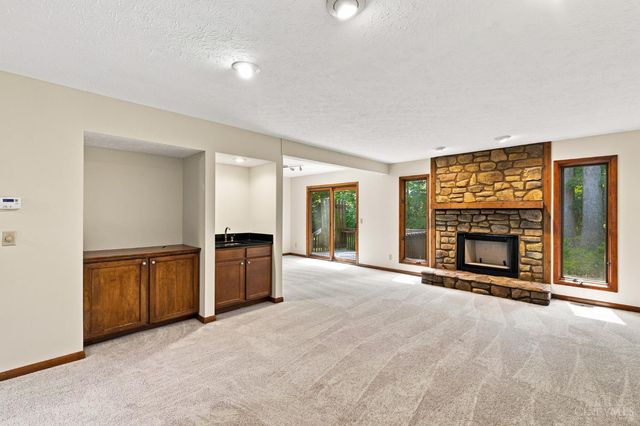 5317 Hickory Trail Lane, Blue Ash, OH 45242