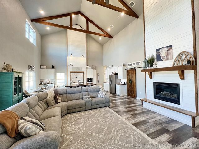 11457 N 510 Road, Tahlequah, OK 74464