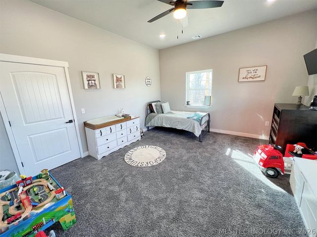 11457 N 510 Road, Tahlequah, OK 74464