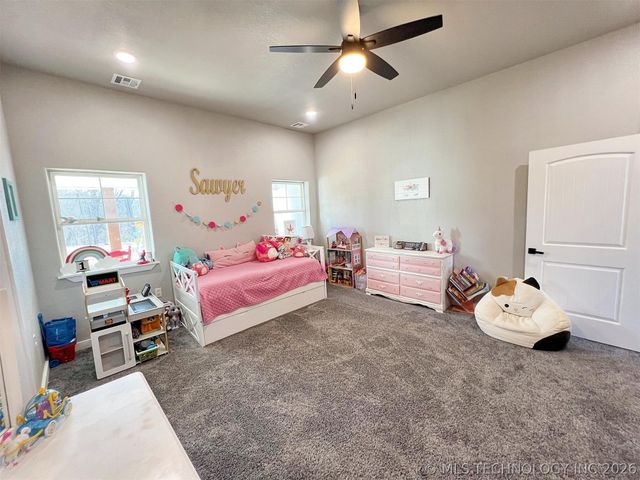 11457 N 510 Road, Tahlequah, OK 74464