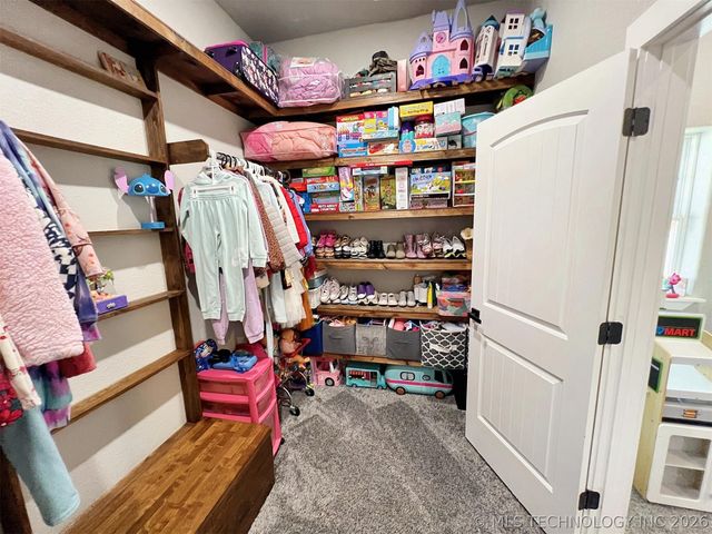 11457 N 510 Road, Tahlequah, OK 74464