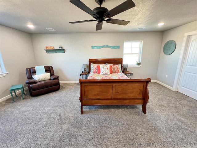 11457 N 510 Road, Tahlequah, OK 74464