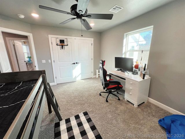 11457 N 510 Road, Tahlequah, OK 74464