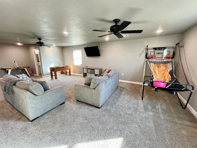 11457 N 510 Road, Tahlequah, OK 74464