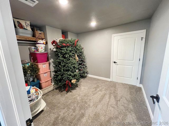 11457 N 510 Road, Tahlequah, OK 74464