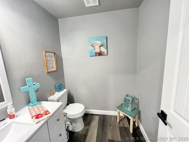 11457 N 510 Road, Tahlequah, OK 74464