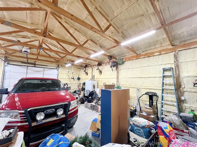 11457 N 510 Road, Tahlequah, OK 74464