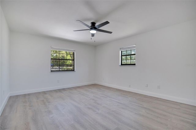 42111 CHINABERRY COURT, Eustis, FL 32736