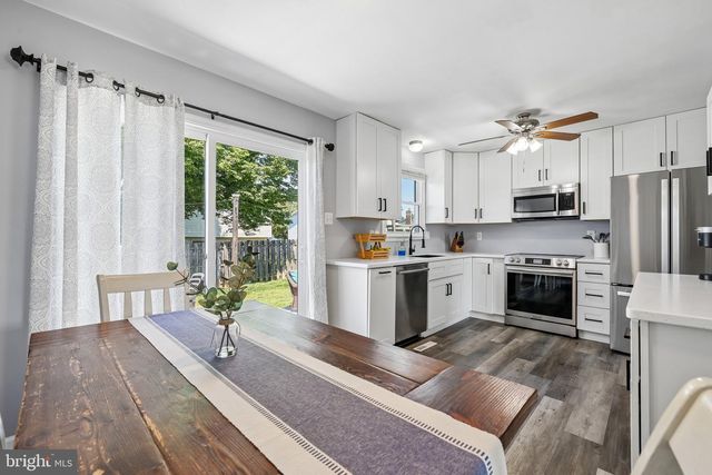 904 HORIZON RD, Mount Airy, MD 21771