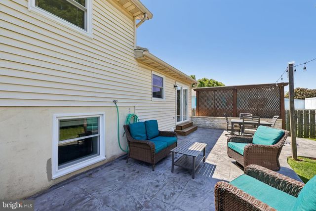 904 HORIZON RD, Mount Airy, MD 21771