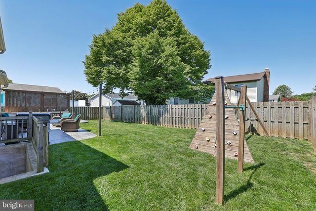 904 HORIZON RD, Mount Airy, MD 21771