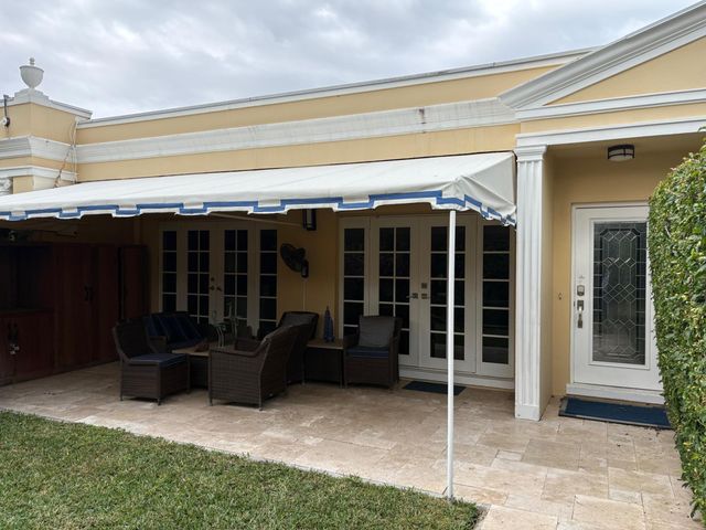 225 Everglade Avenue 0060, Palm Beach, FL 33480