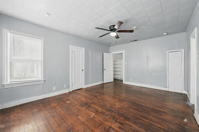 2813 E Rosedale Street, Fort Worth, TX 76105