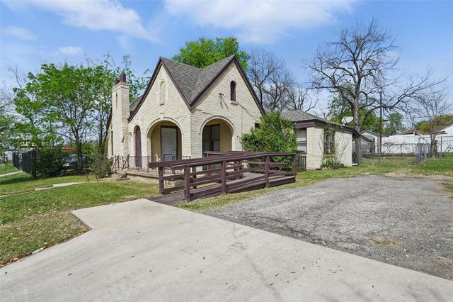 2813 E Rosedale Street, Fort Worth, TX 76105