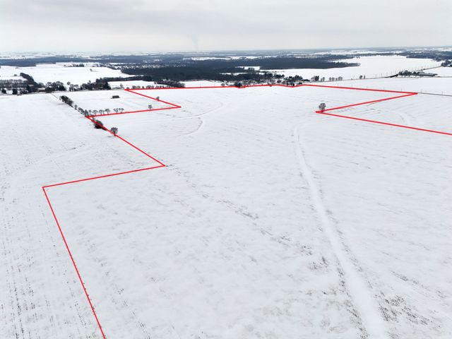 497 Timber Creek Road, Dixon, IL 61021