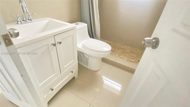 530 NW 99th Street, Miami, FL 33150