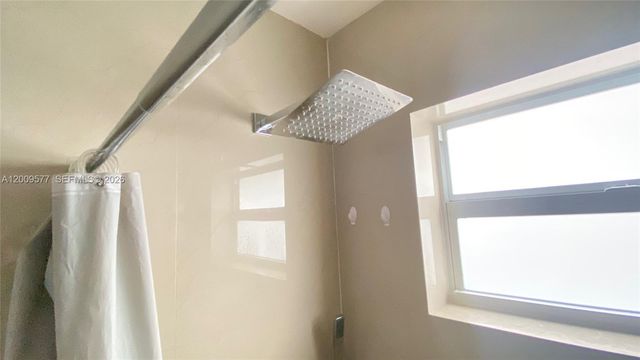 530 NW 99th Street, Miami, FL 33150