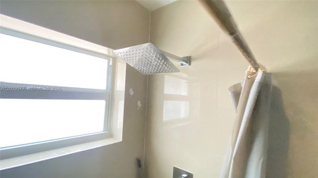 530 NW 99th Street, Miami, FL 33150