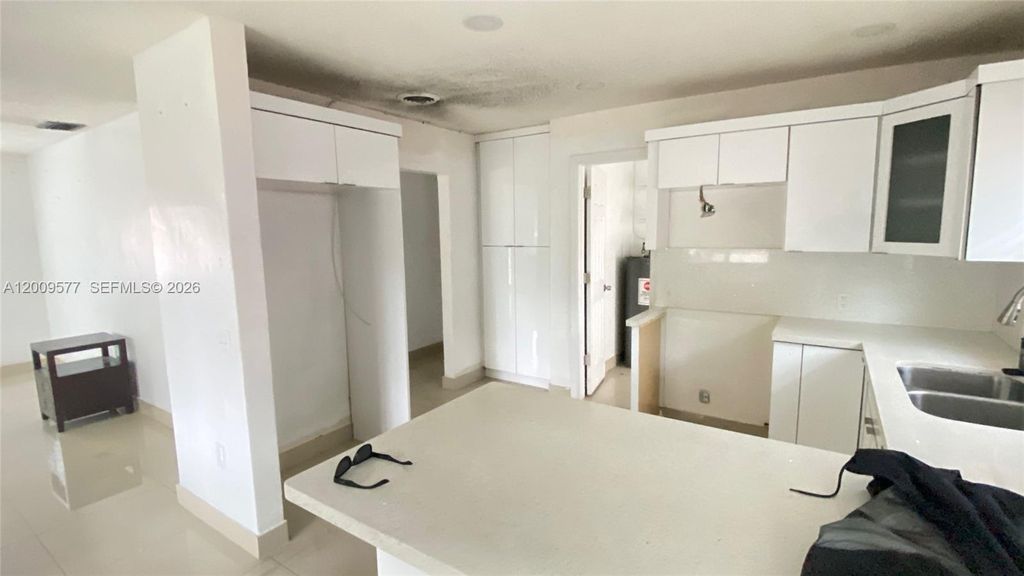 530 NW 99th Street, Miami, FL 33150